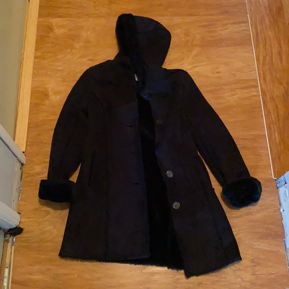 Le chateau jr girls black faux fur jacket